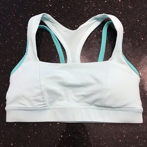 Lululemon splendour bra